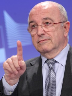 EU imposes massive fine on TV, monitor producers