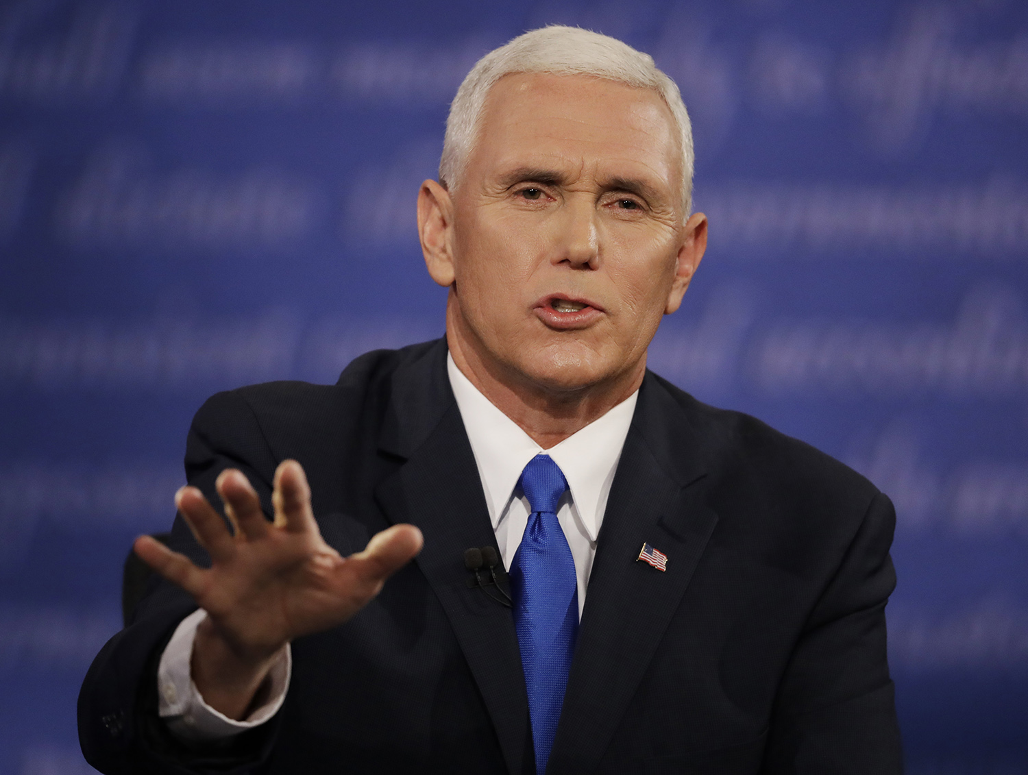 Trump camp praises ‘incredibly prepared’ Pence
