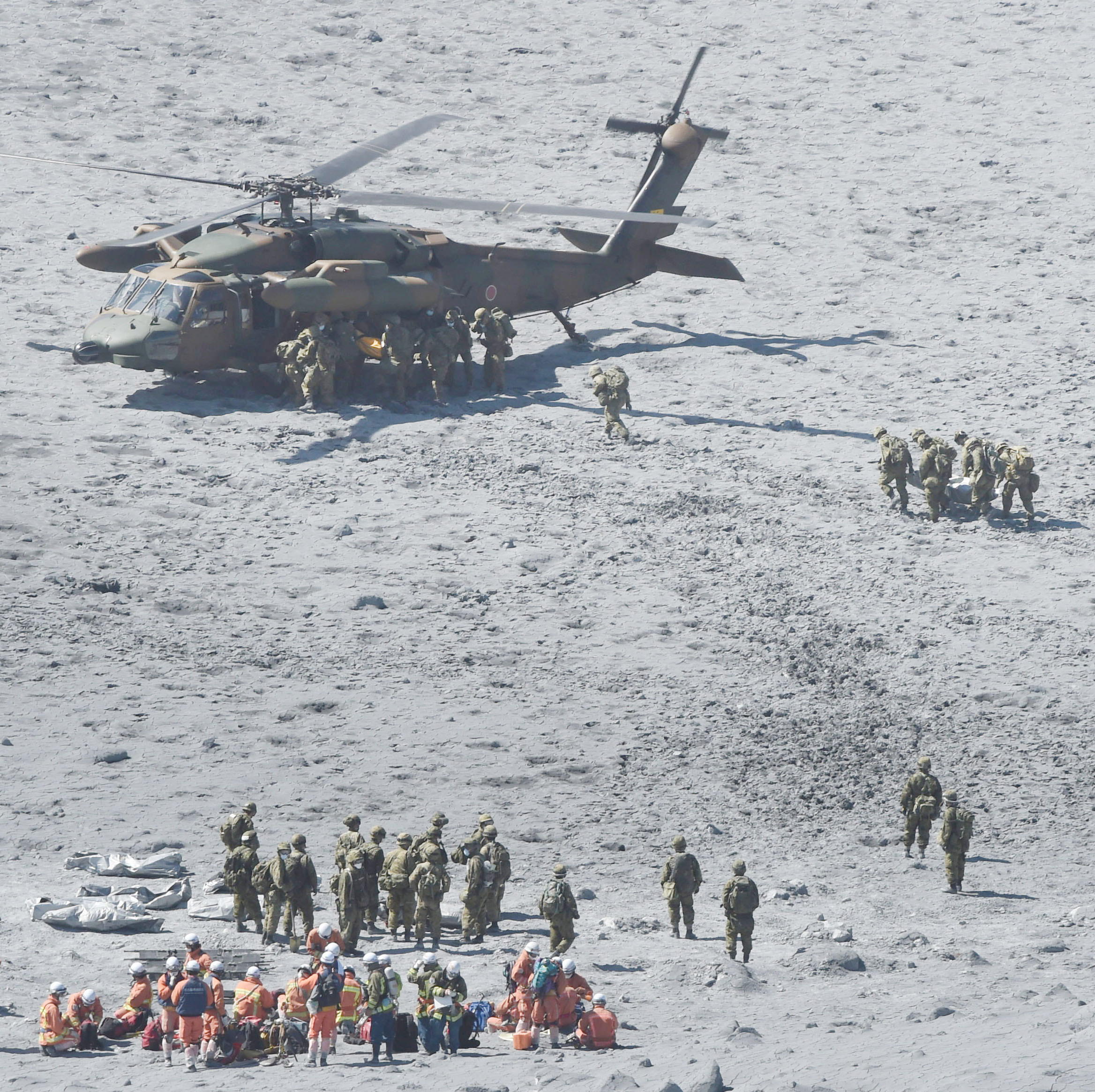 More bodies found on Japanese volcano; toll now 47