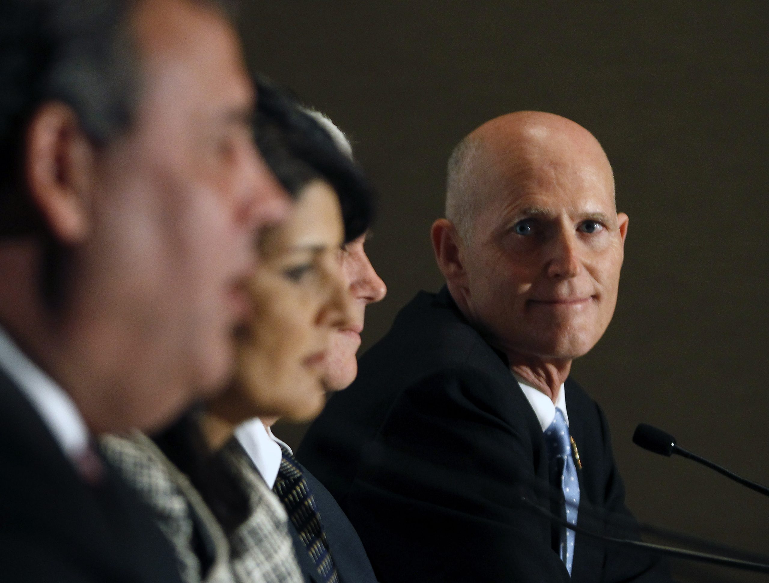 GOP governors bash Washington GOP