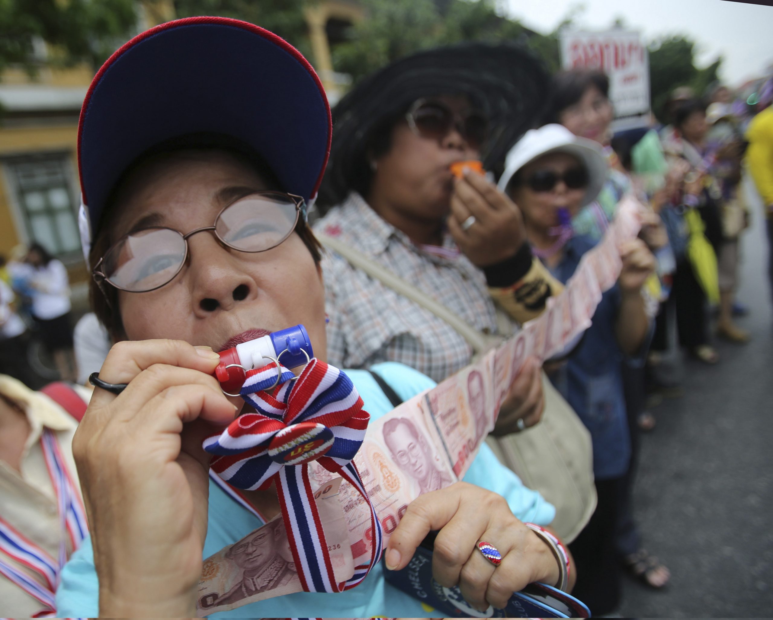 Thai prime minister tells senators he won’t resign