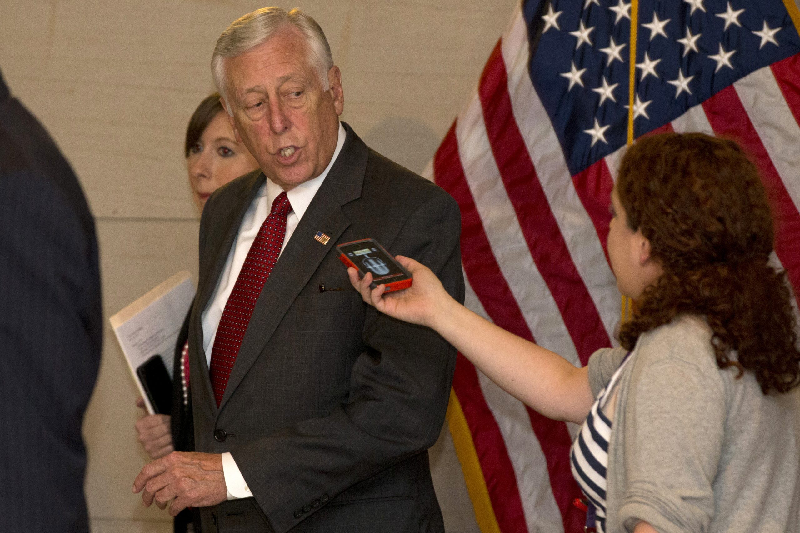 Steny Hoyer: Russia granting Snowden asylum will hurt relations with US