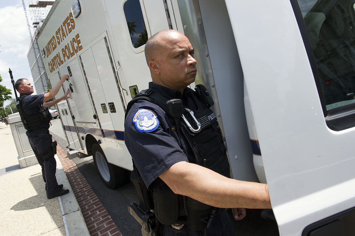 Ford congressional office building evacuated over suspicious package