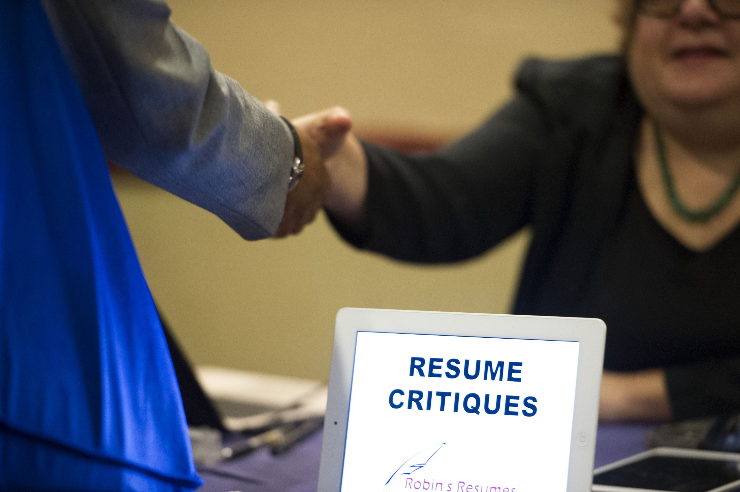 Job seekers lie on resume about hobbies: Study