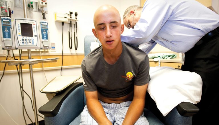 A patient is getting an infusion injection of immune cells. (AP Photo/Houston Chronicle, Nick de la Torre)Â 