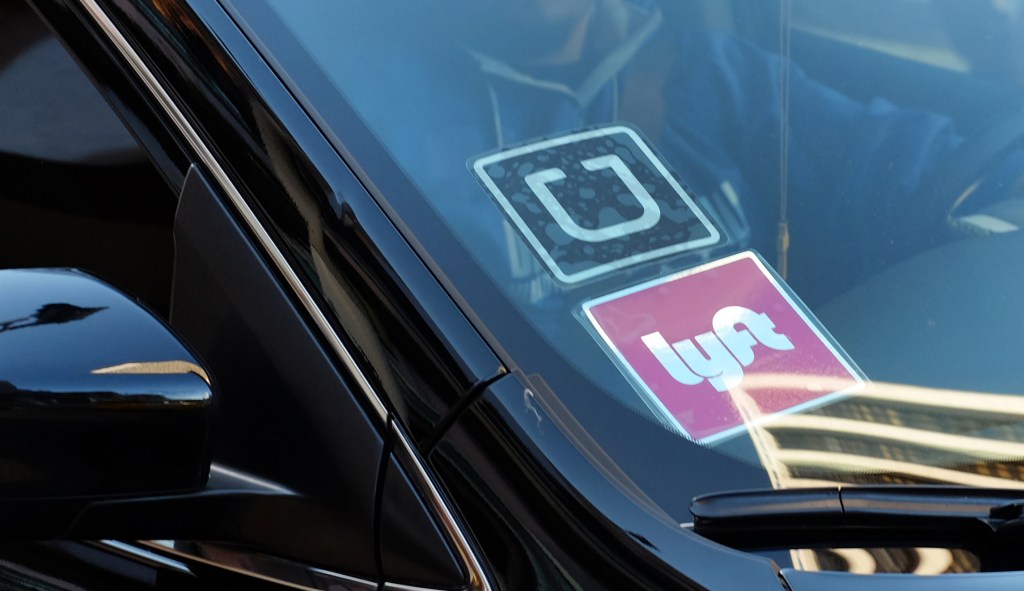 A guide to proper etiquette while sharing an Uber or Lyft ride