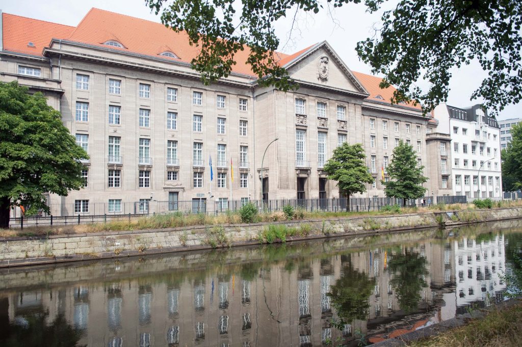 Germans probe 2nd spy case reportedly involving US