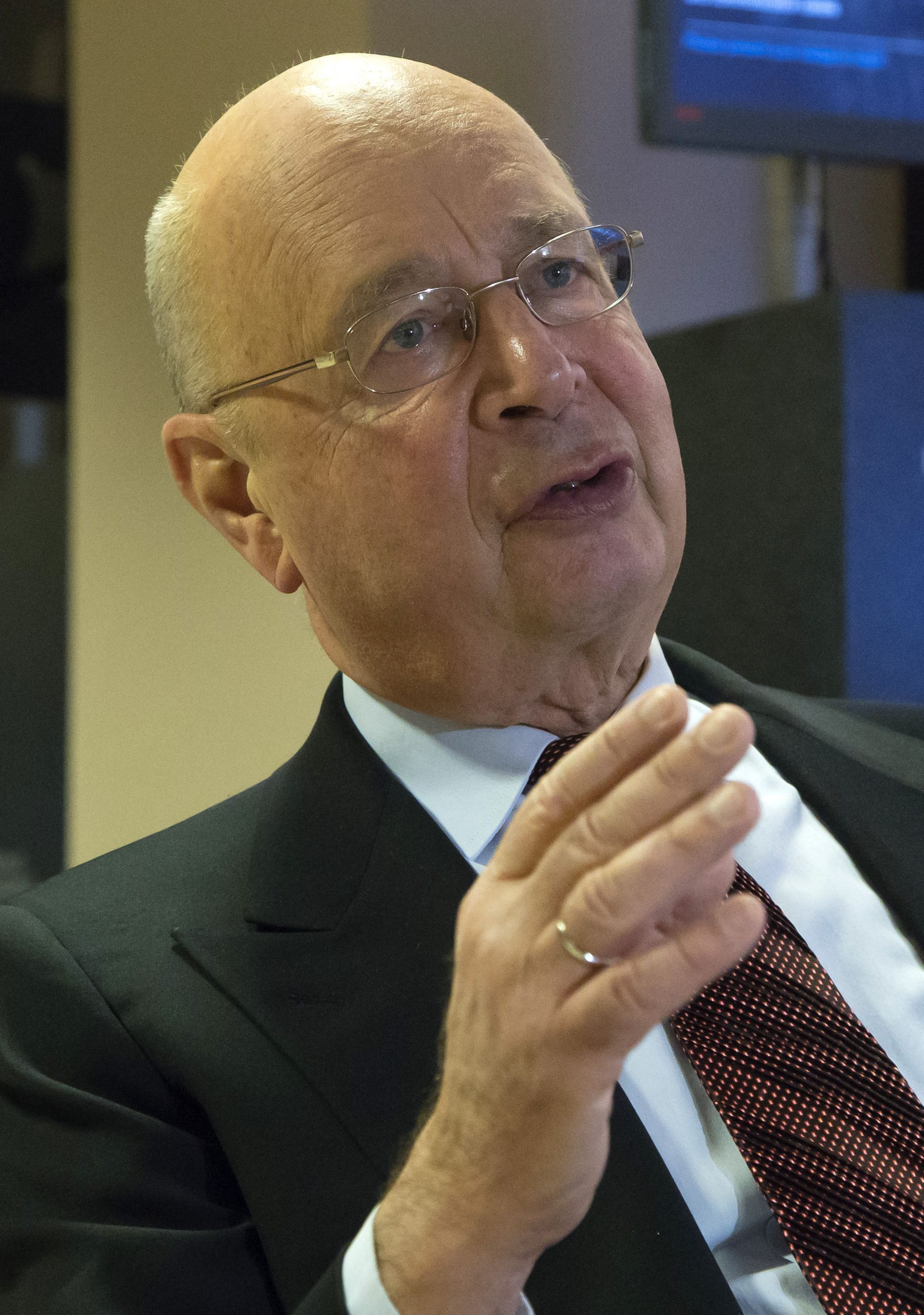 Davos forum founder sees Syria, Iran in spotlight