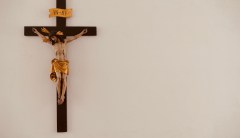 Teenager accused of revenge murder of pedophile priest by shoving crucifix down his throat