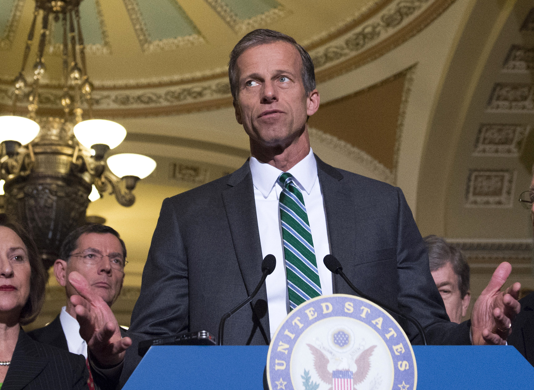 Senate nears deal to move long-stalled self-driving car legislation