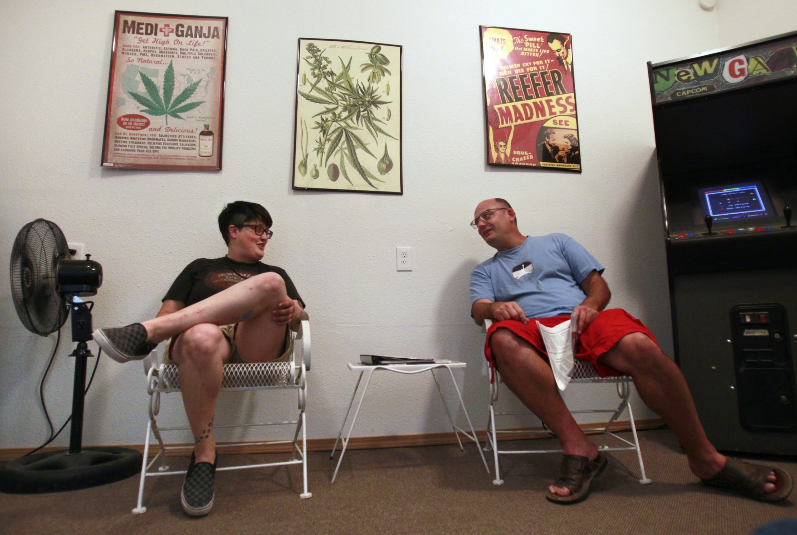 Legal pot now a short drive for many Oregonians