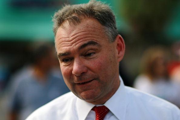 Kaine woos growing Virginia Hispanic population
