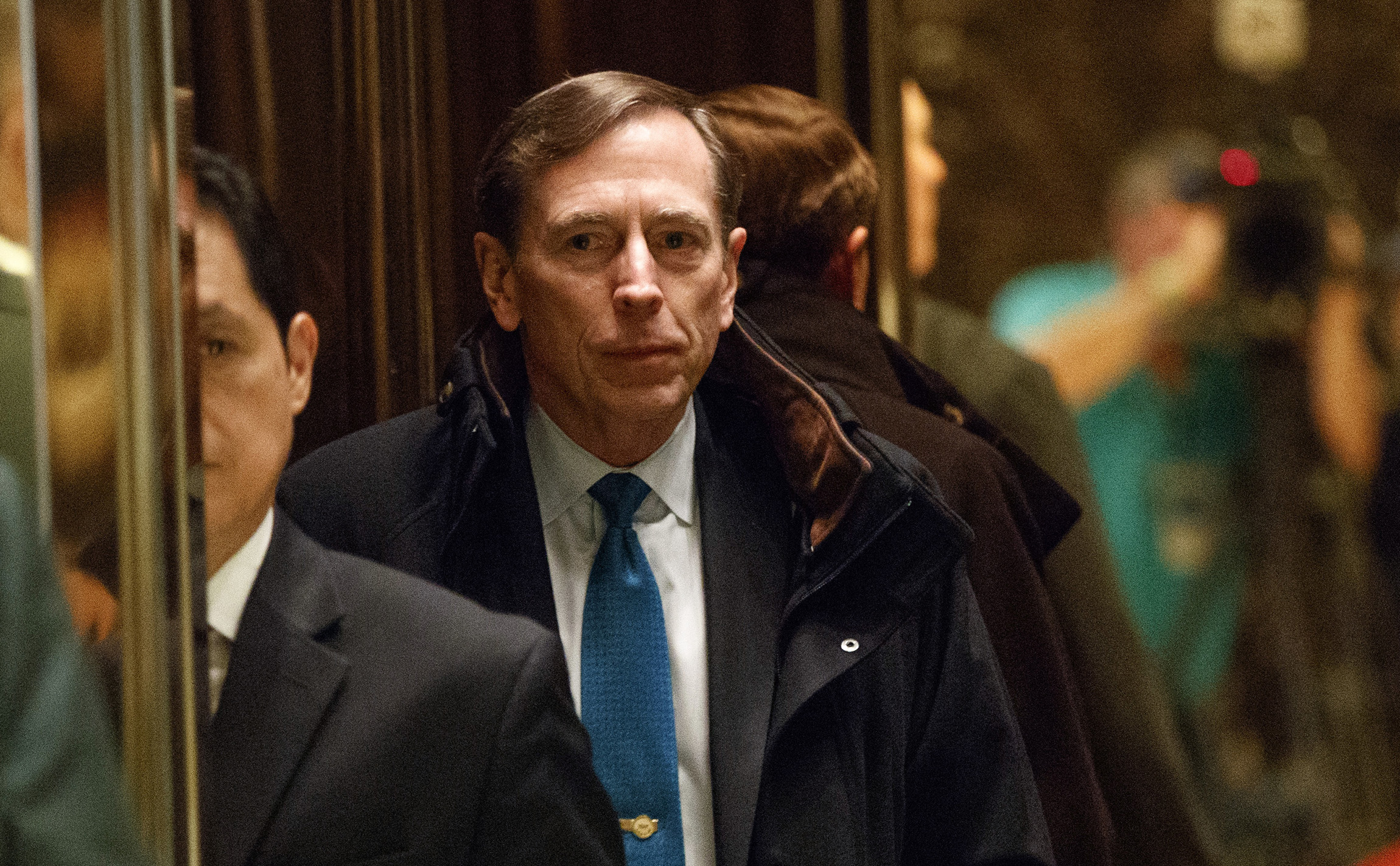 Petraeus would have to notify probation officer if offered State job