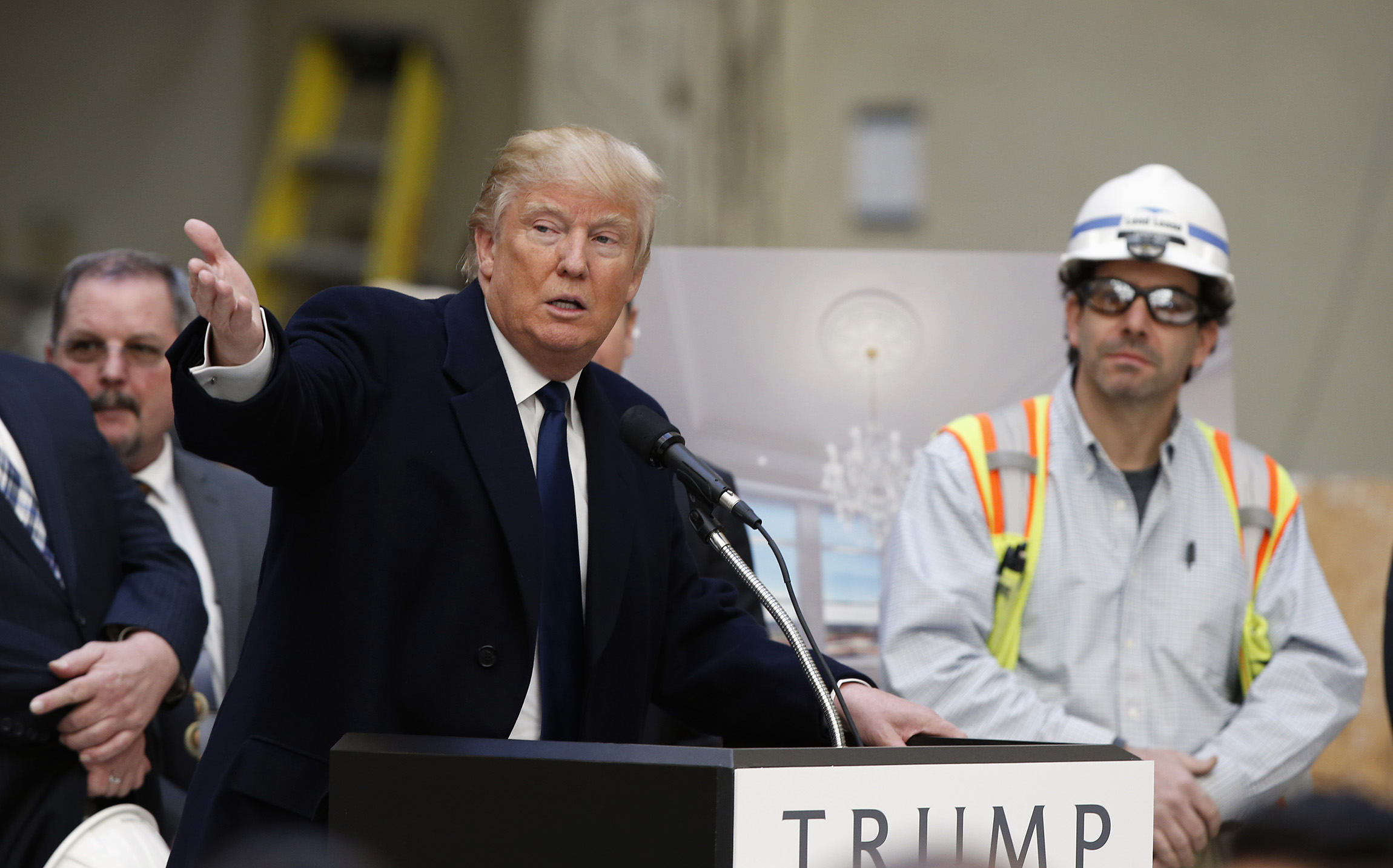 Ethics office reacts with joy at Trump’s decision to avoid conflicts of interest