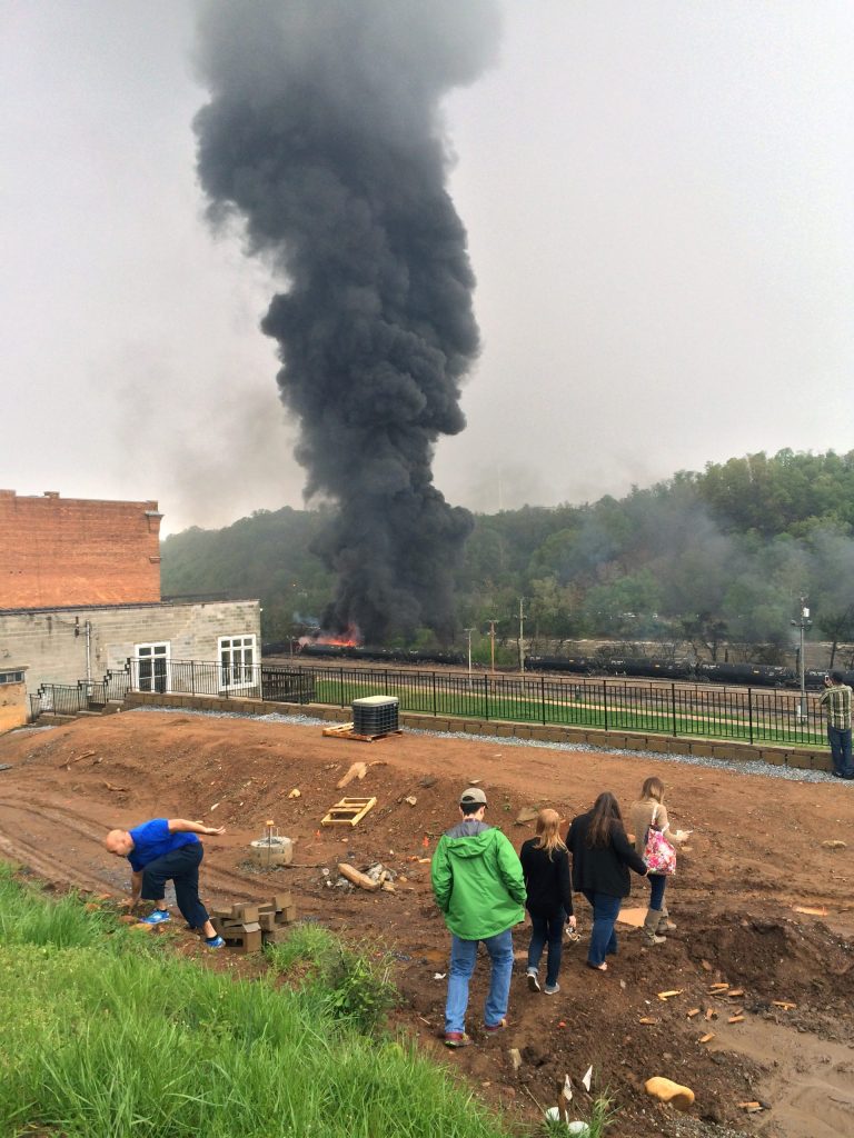 Tankers carrying oil derail, catch fire in Va.