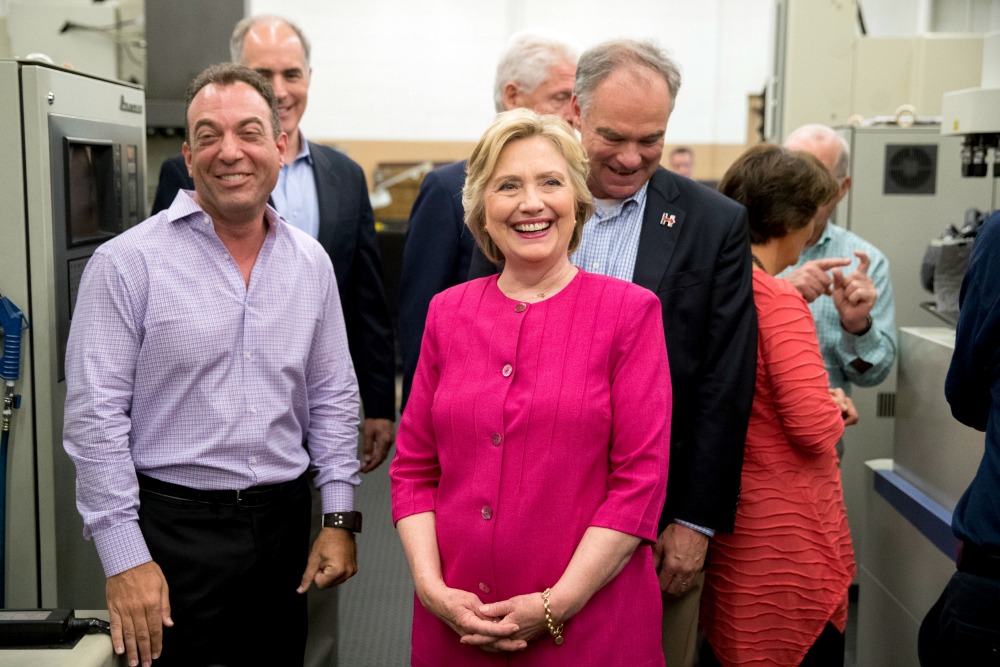 Poll: Clinton appears to garner battleground state bump