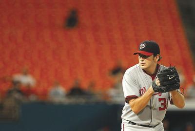 Mike Ehrmann/Getty Images
John Lannan