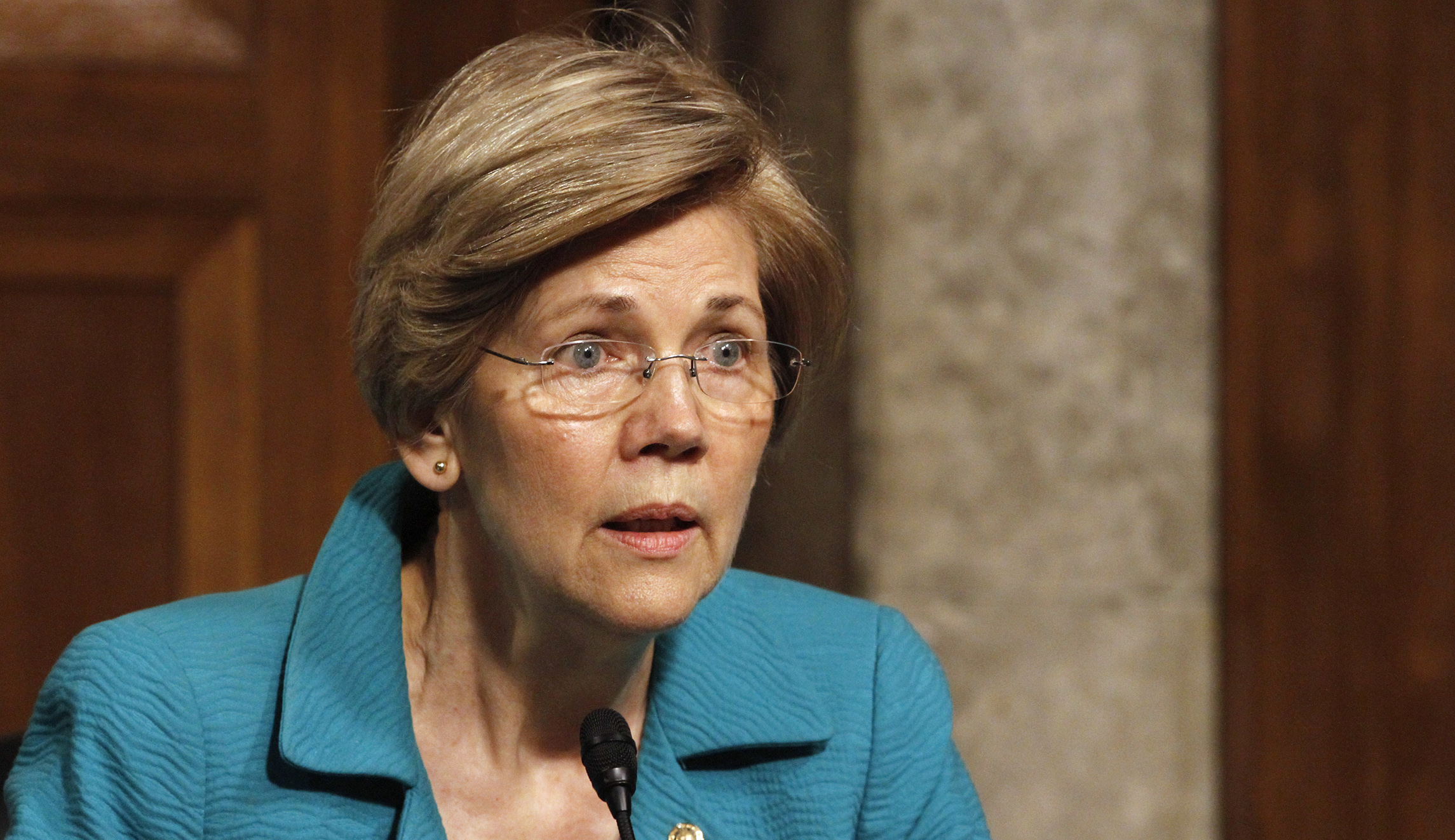 Elizabeth Warren spotted at donor retreat hosted by former Wall Street executive