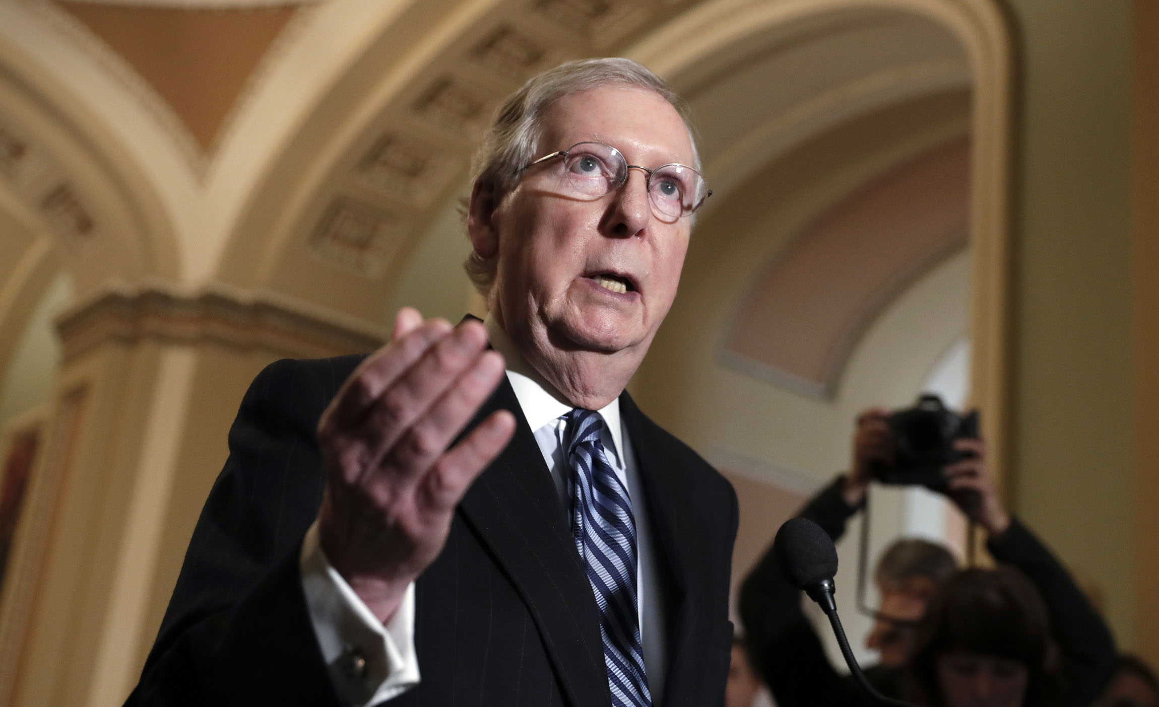 Mitch McConnell says Trump should support Mitt Romney’s Senate bid