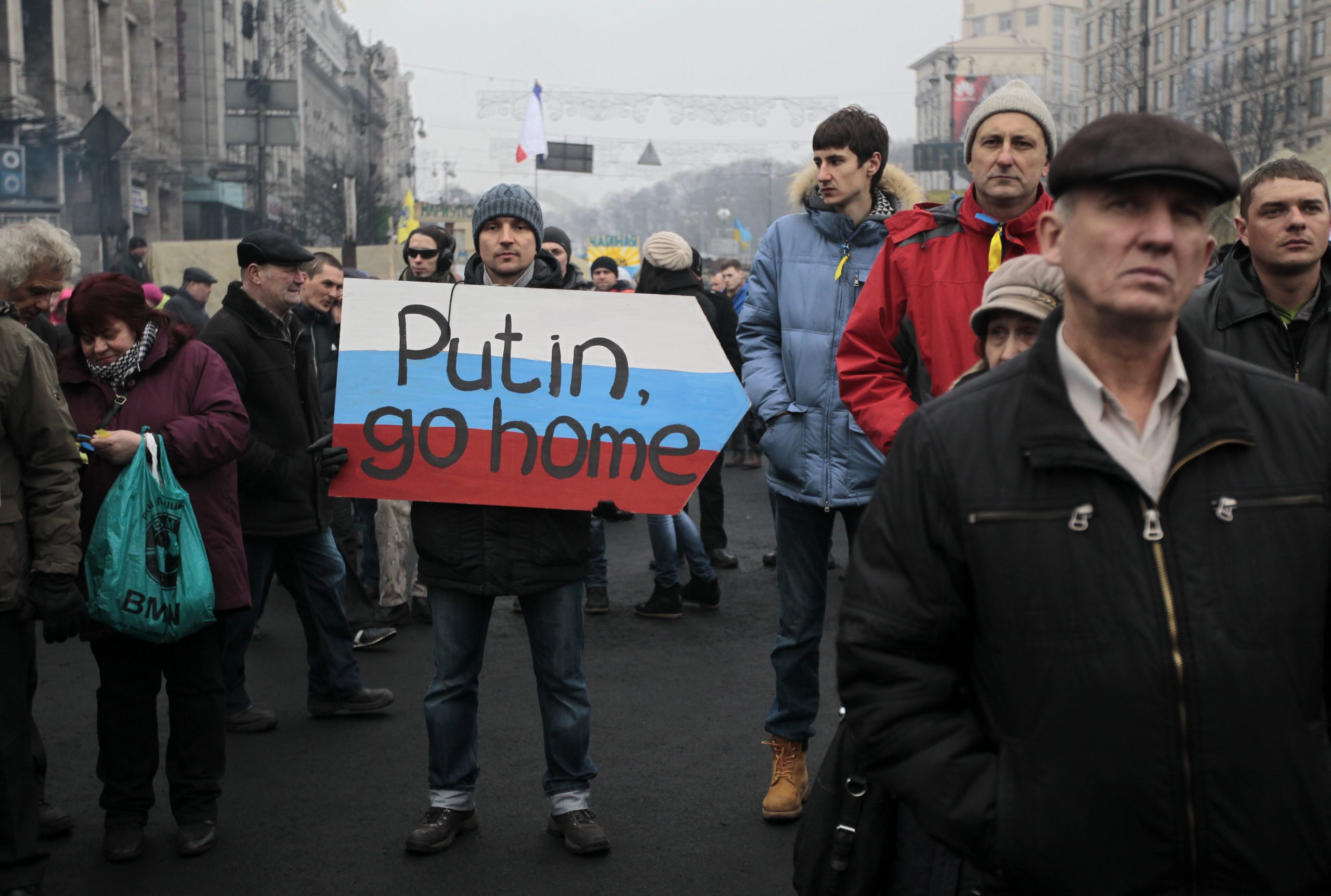 Obama can punish Russia over Ukraine, but he has to change first