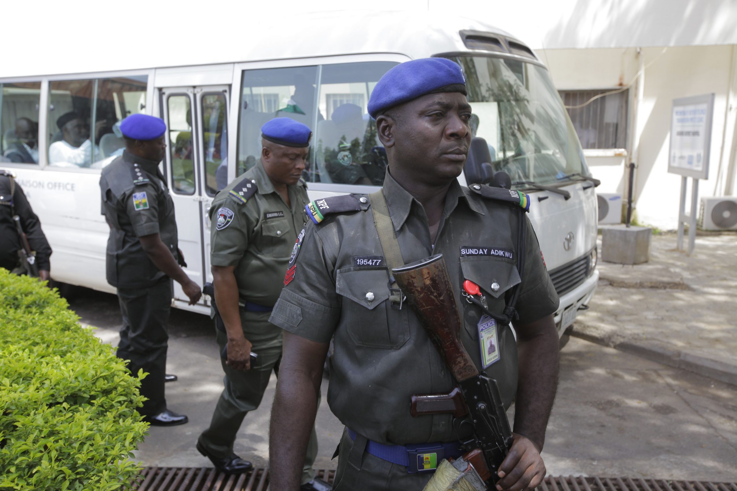 Nigerians search unsafe forest for abducted girls