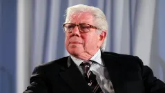 Carl Bernstein reports ‘top’ FBI officials dismiss Flynn entrapment claims