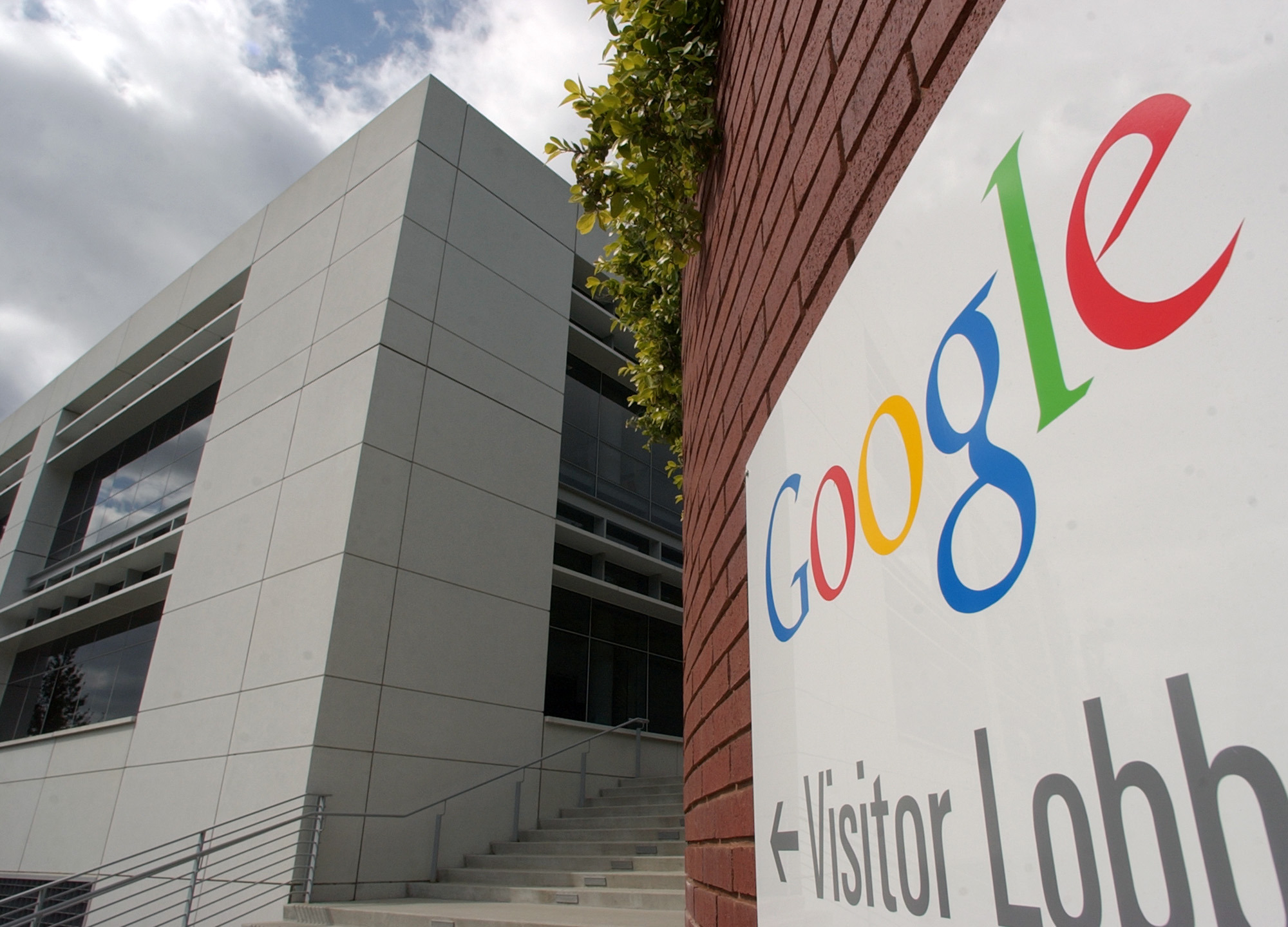 Gannett sues Google, alleging anti-competitive advertising practices