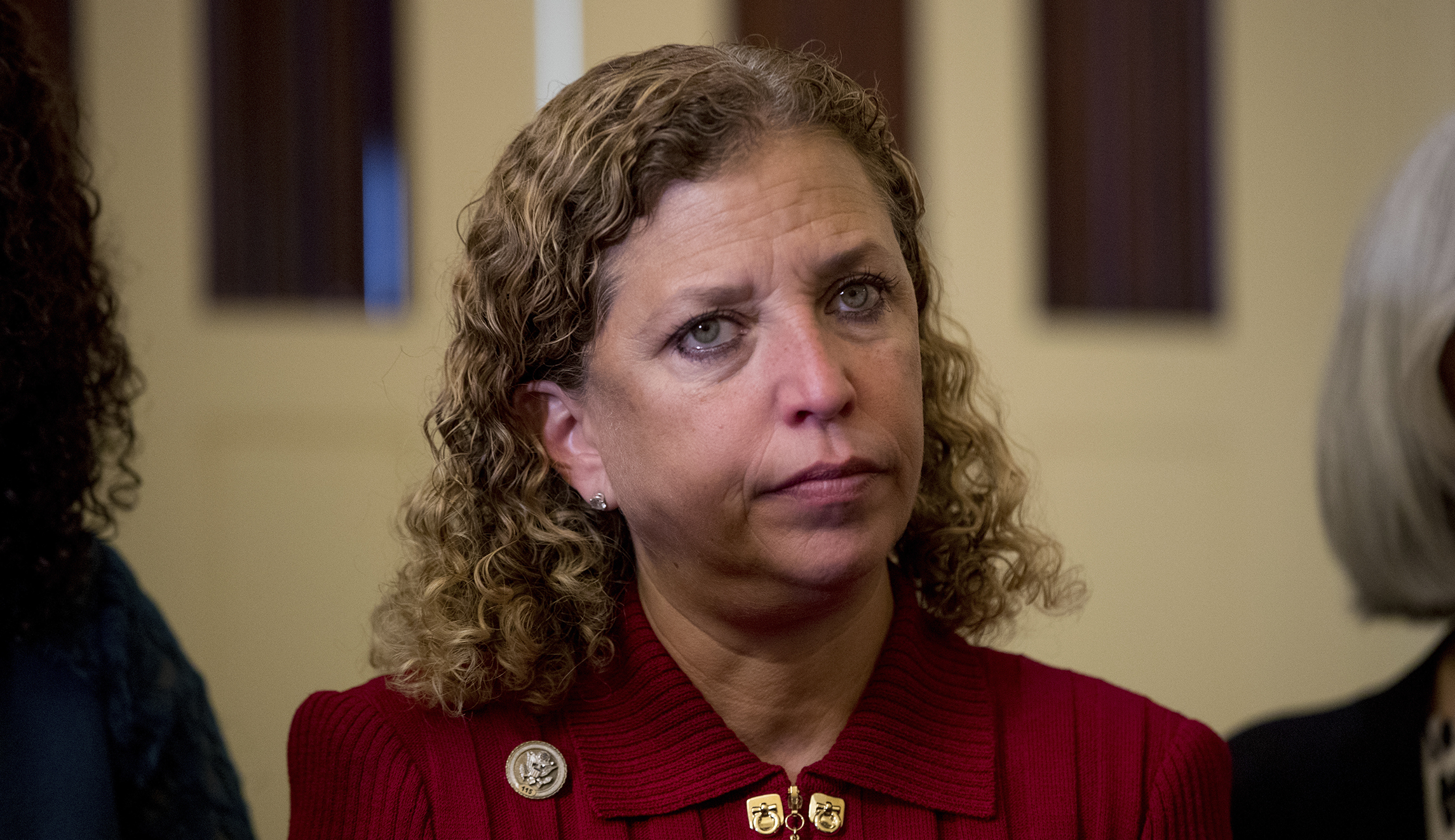 Debbie Wasserman Schultz demands Epstein investigation