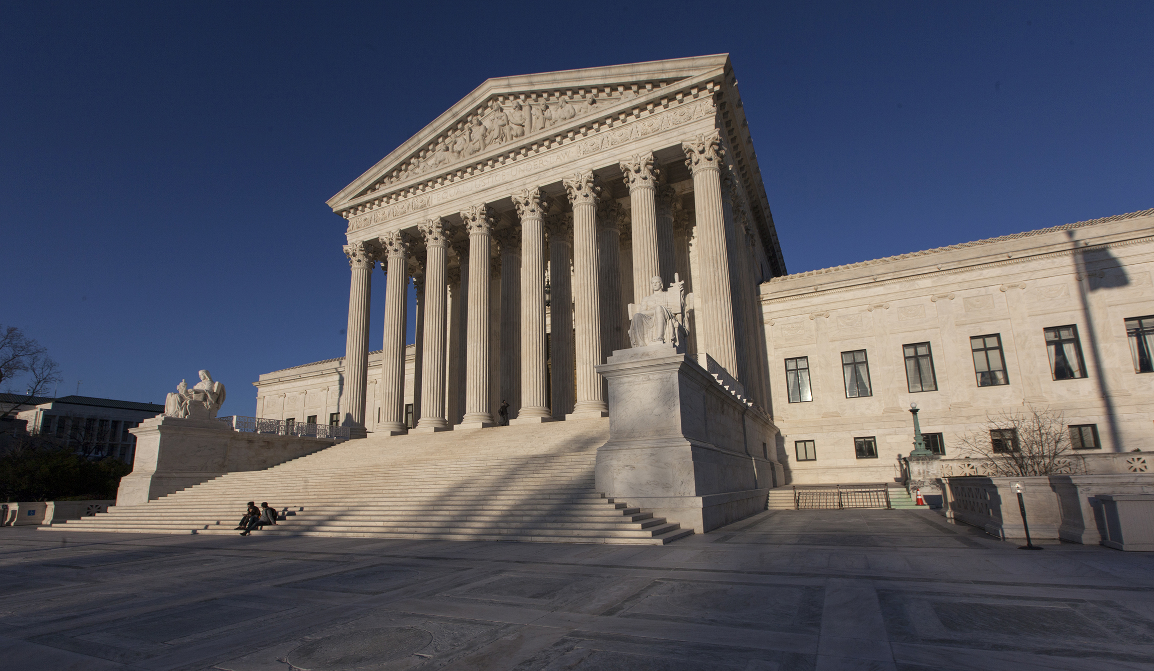 Supreme Court to consider death penalty challenge Friday