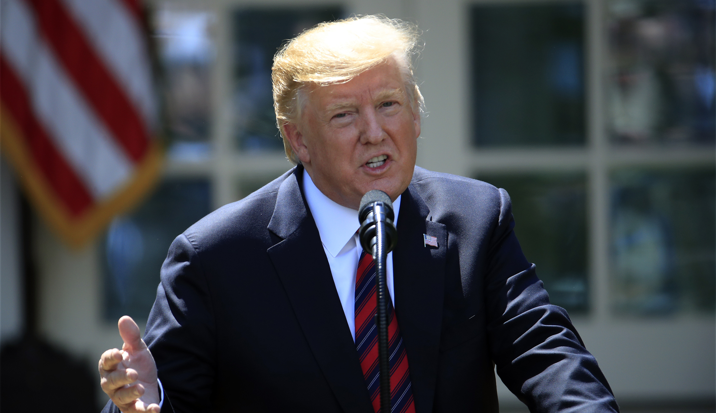 Trump’s coronavirus messaging is still inadequate and inept