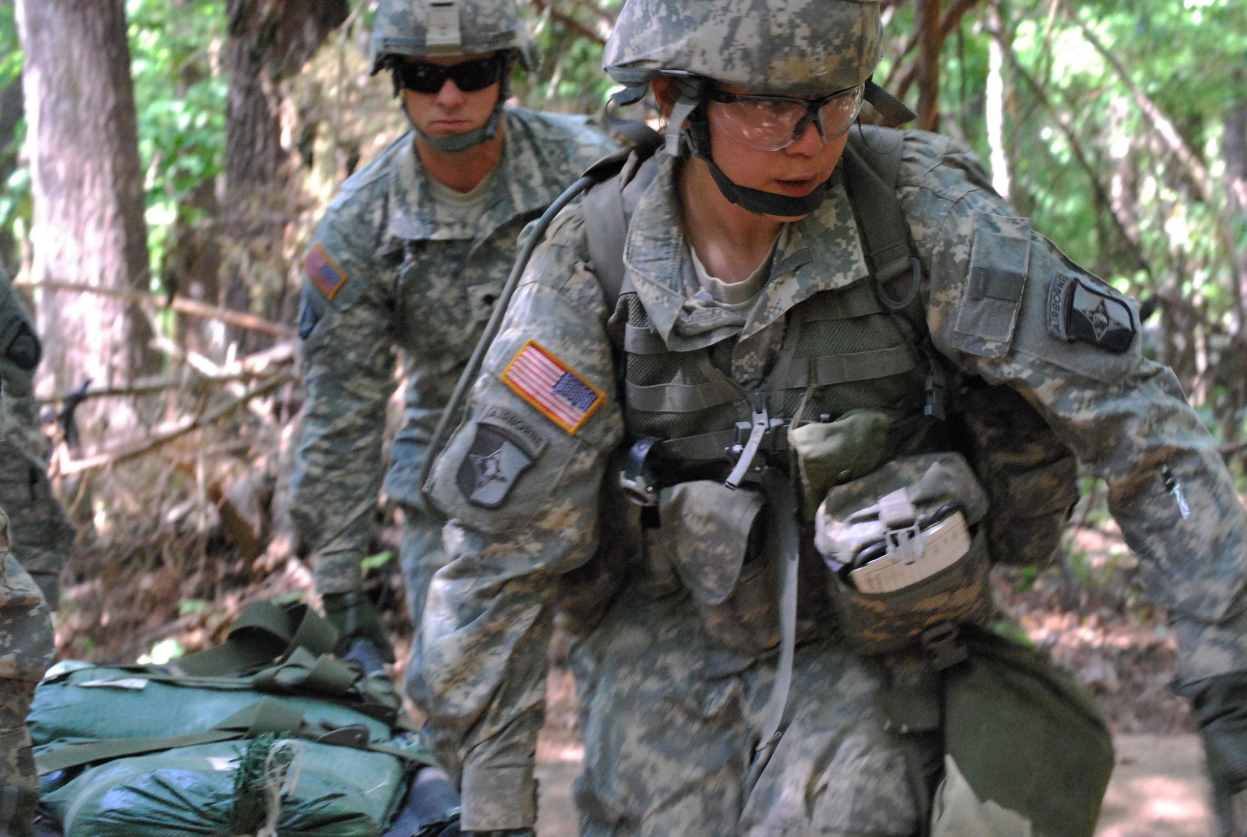Military gradually moving toward women in combat