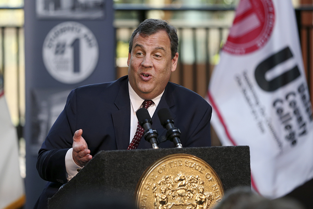 Can party boss Christie tip the nomination to Trump?