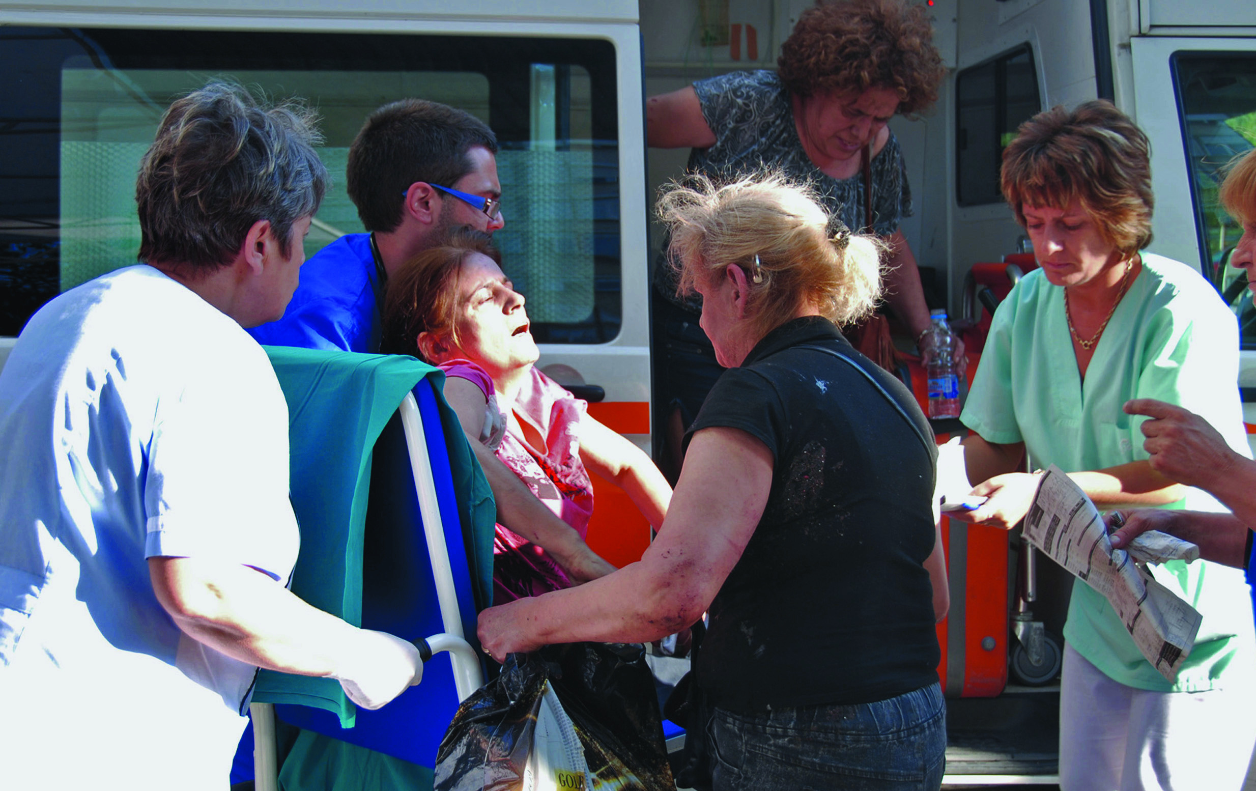 6 die in Bulgaria as bus carrying Israelis bombed