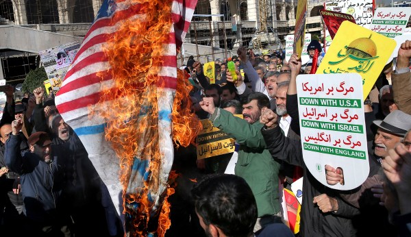 If President Trump hates the Iran deal so much, why is his administration trying to save it?