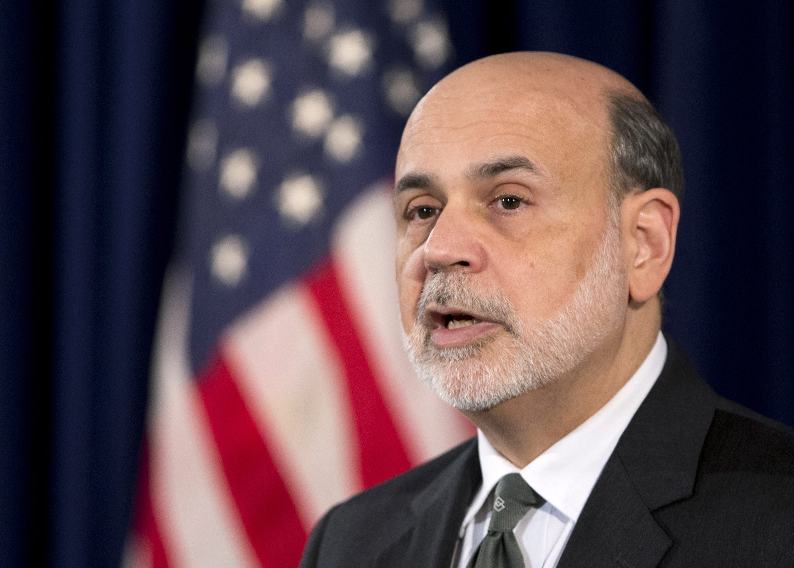 Fed links interest rates to 6.5 pct. unemployment