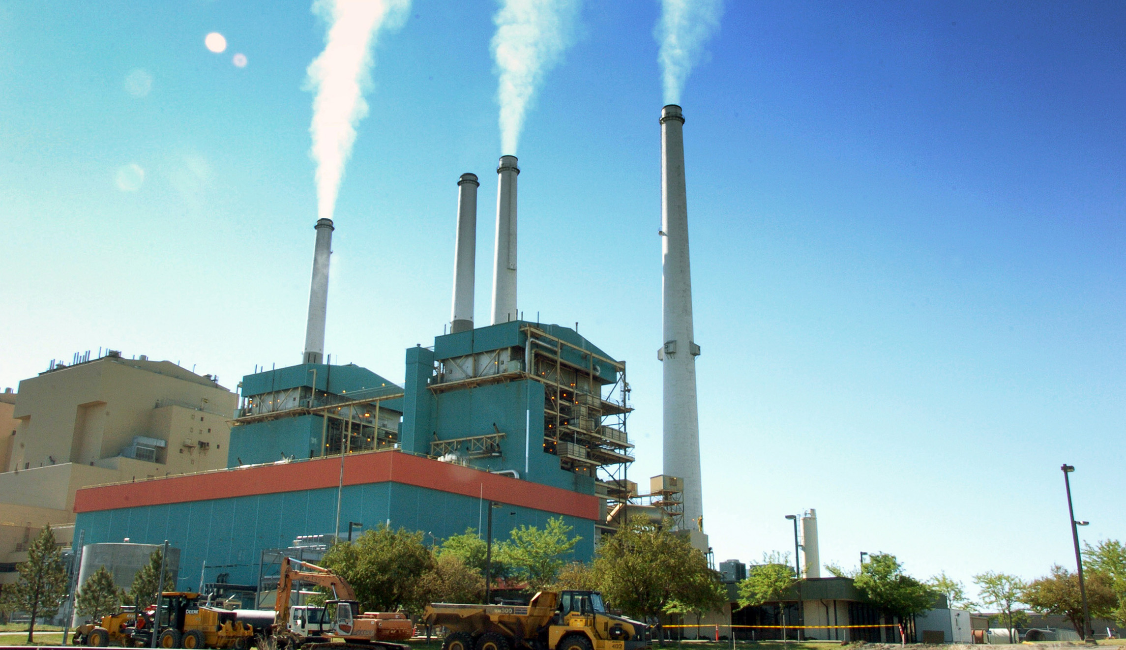 FERC needs 30-day extension before it can rule on Rick Perry’s plan to save coal, nuclear plants