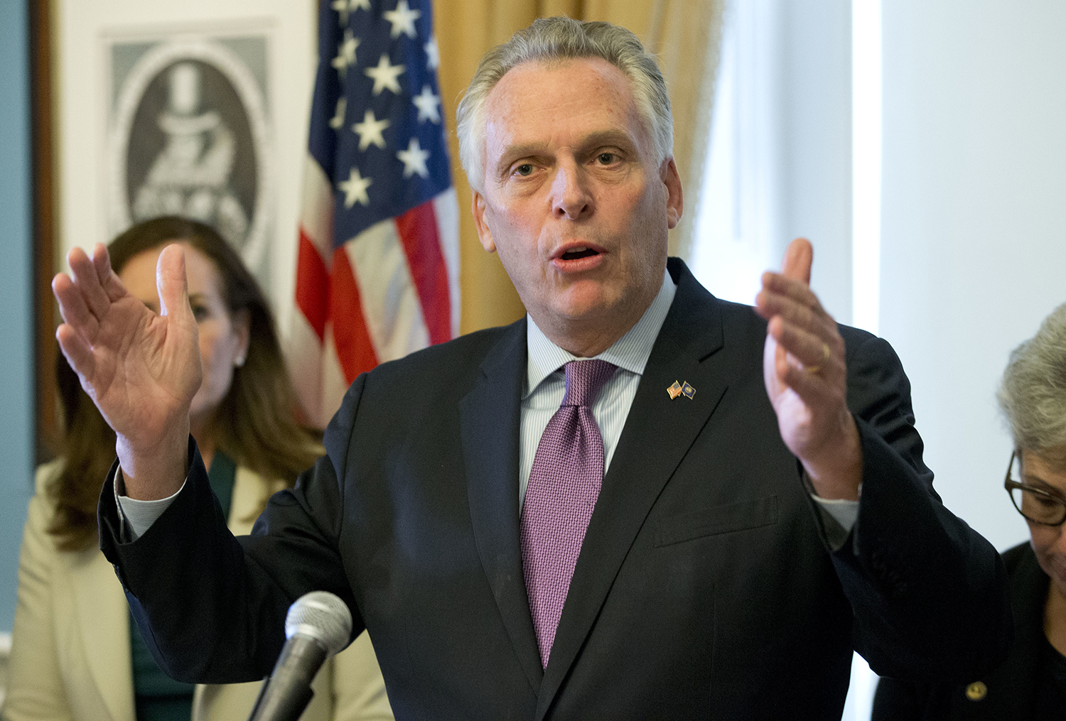 Terry McAuliffe 2020? Name one Democrat who can stop him