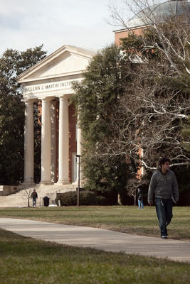 State workers rake in big bucks in Maryland, Virginia