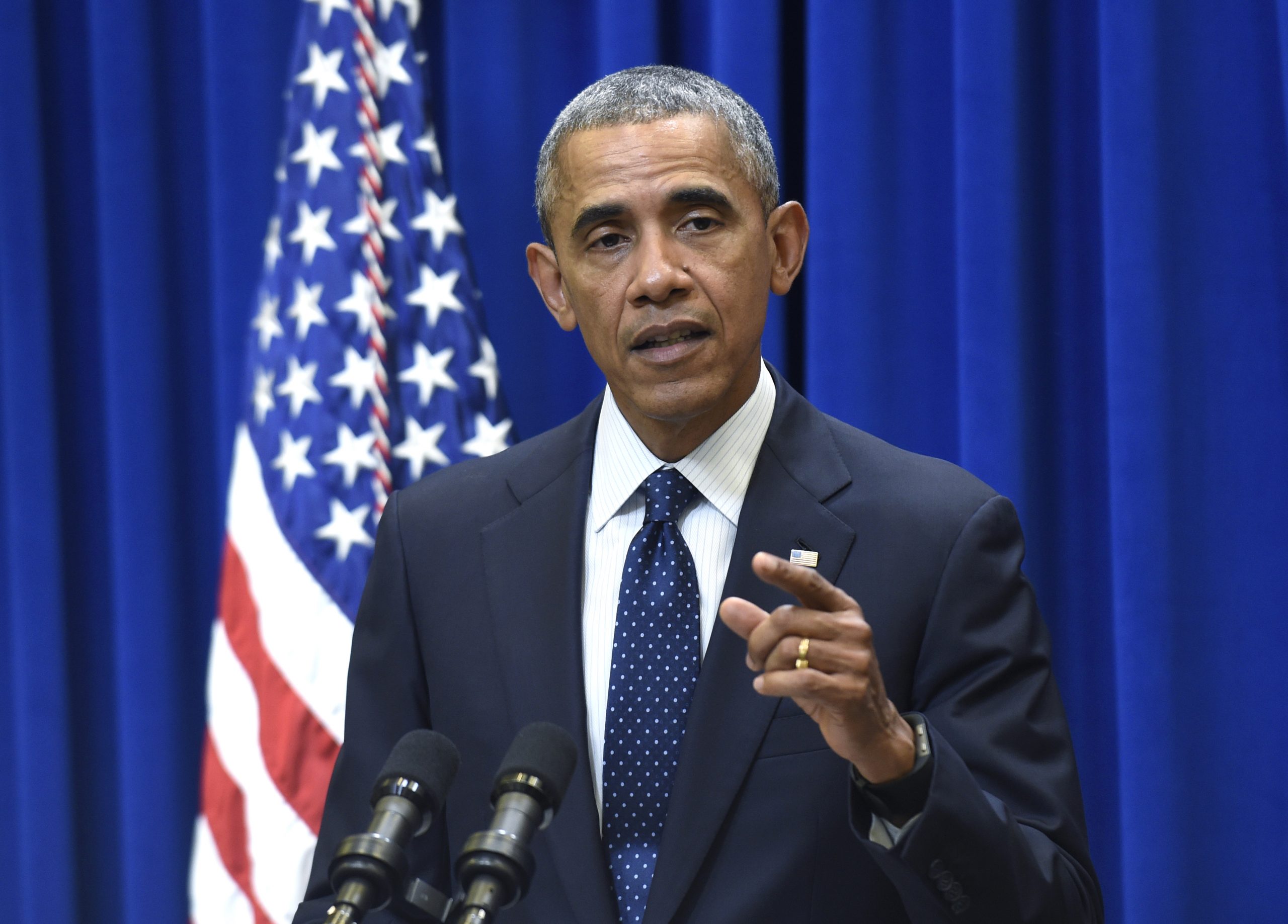 Obama threatens to veto oil export bill