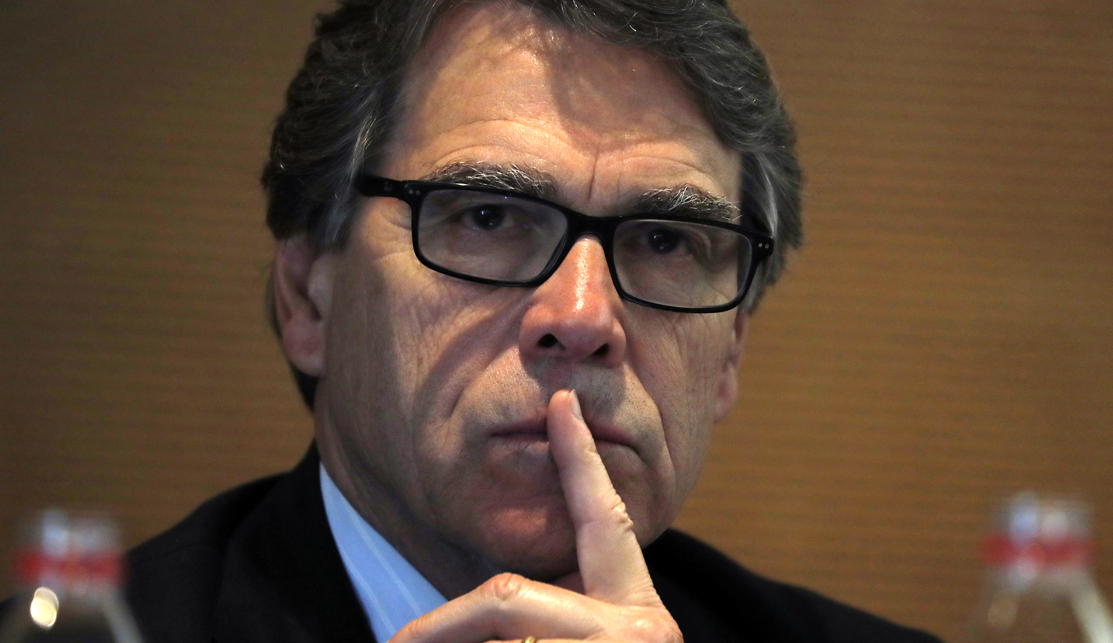 Rick Perry floats adversarial ‘red teams’ to resolve climate debate