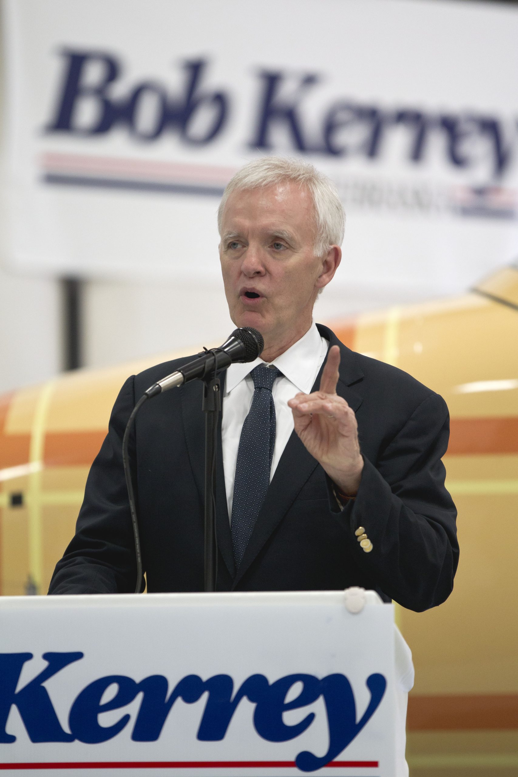 Kerrey blasts Crossroads TV spots