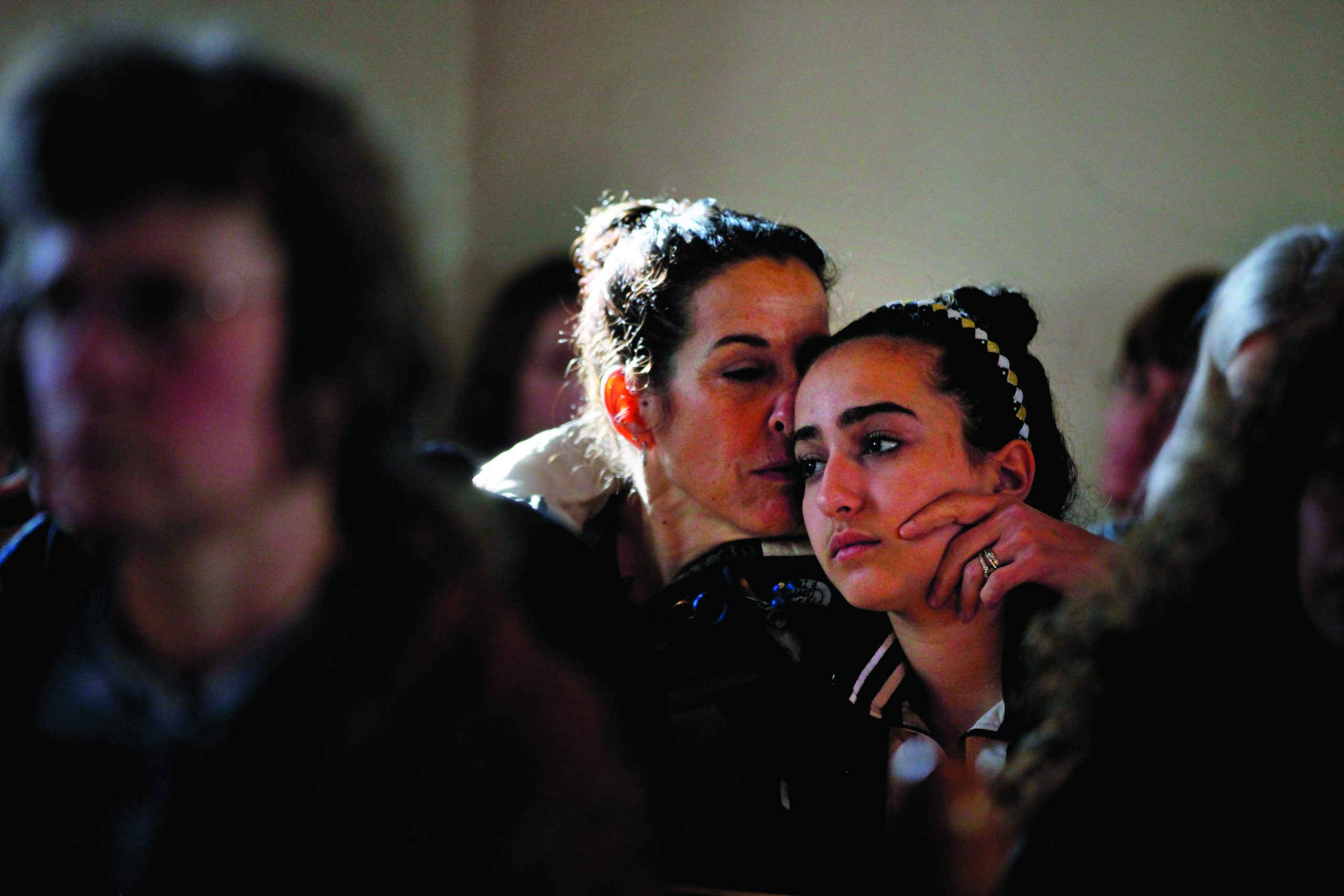 Conn. town mourns as police look for answers