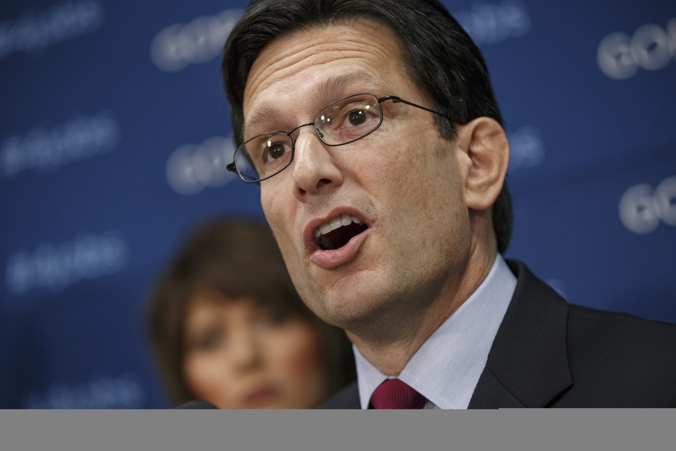Pro-immigration protesters again storm Eric Cantor’s condo