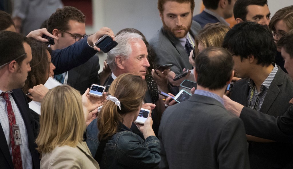 Reporters warned against chasing senators in ‘large and aggressive’ groups