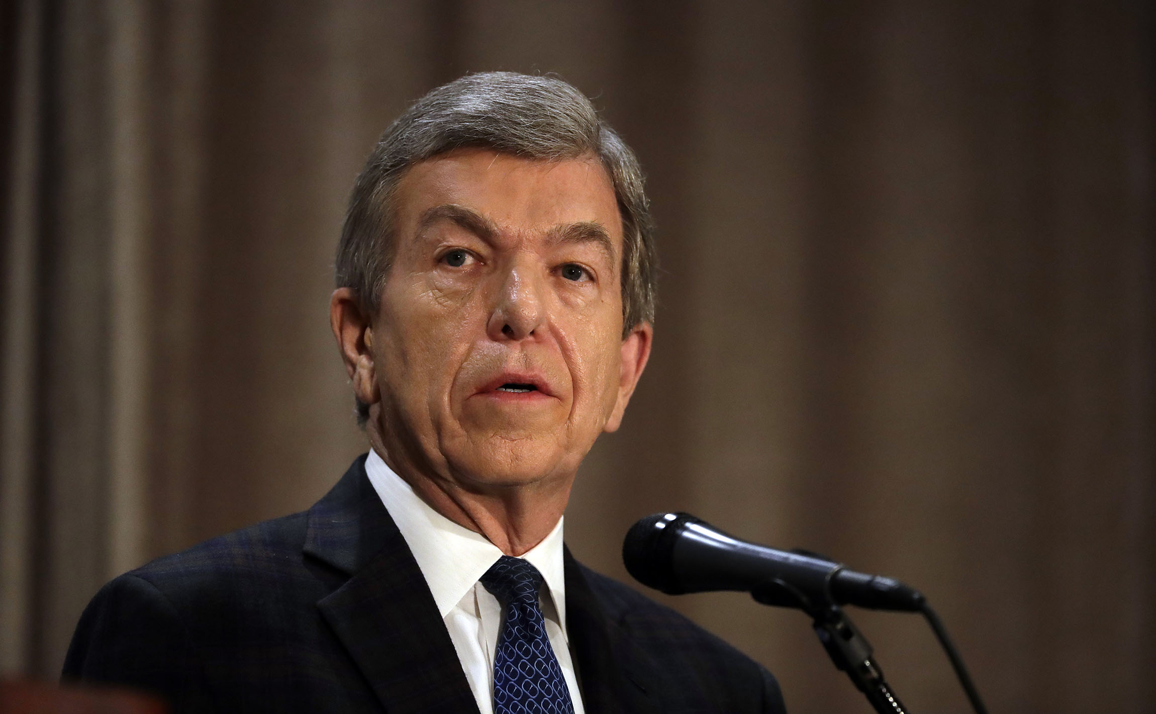 Blunt struggling in Missouri, despite Trump’s rise