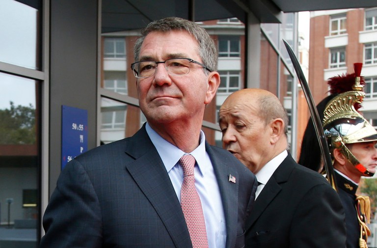 Speaking in Paris at a meeting of counter-Islamic State coalition countries, Ash Carter said on Tuesday that while the issue 