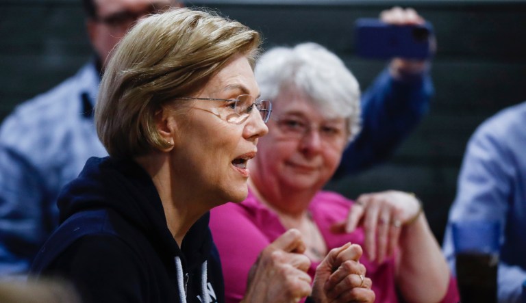 Warren chides Biden and Buttigieg for wanting to work with Republicans