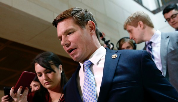 Swalwell questions timing of Chinese spy story, suggests Trump criticism could’ve played role in leak