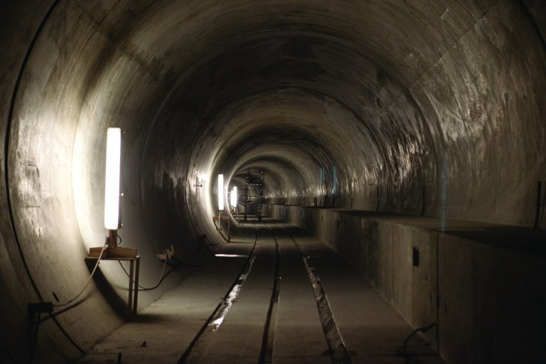 Tunnel that sank won’t hurt Silver Line, officials say