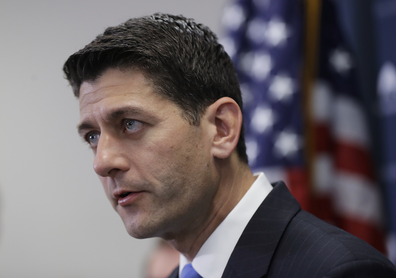 Ryan renews calls to block Clinton’s classified briefings
